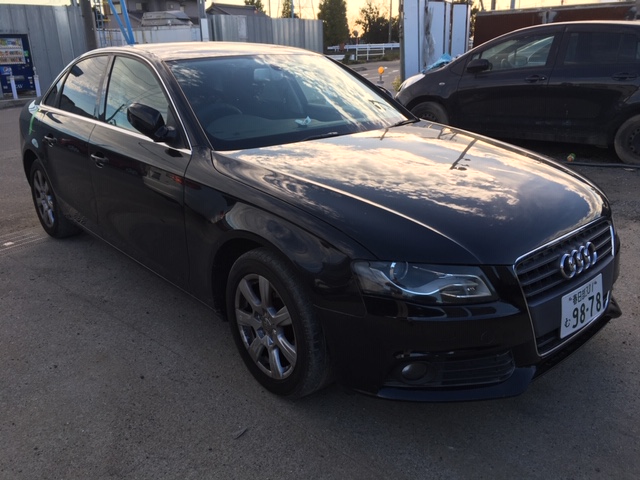 AUDI A4 photo 2