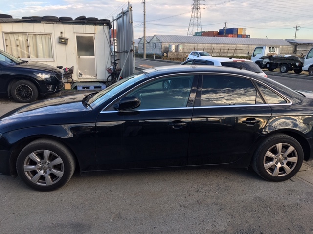 AUDI A4 photo 4
