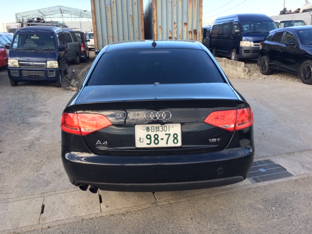AUDI A4 photo 6
