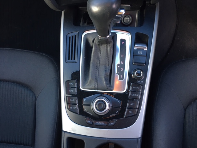 AUDI A4 photo 10
