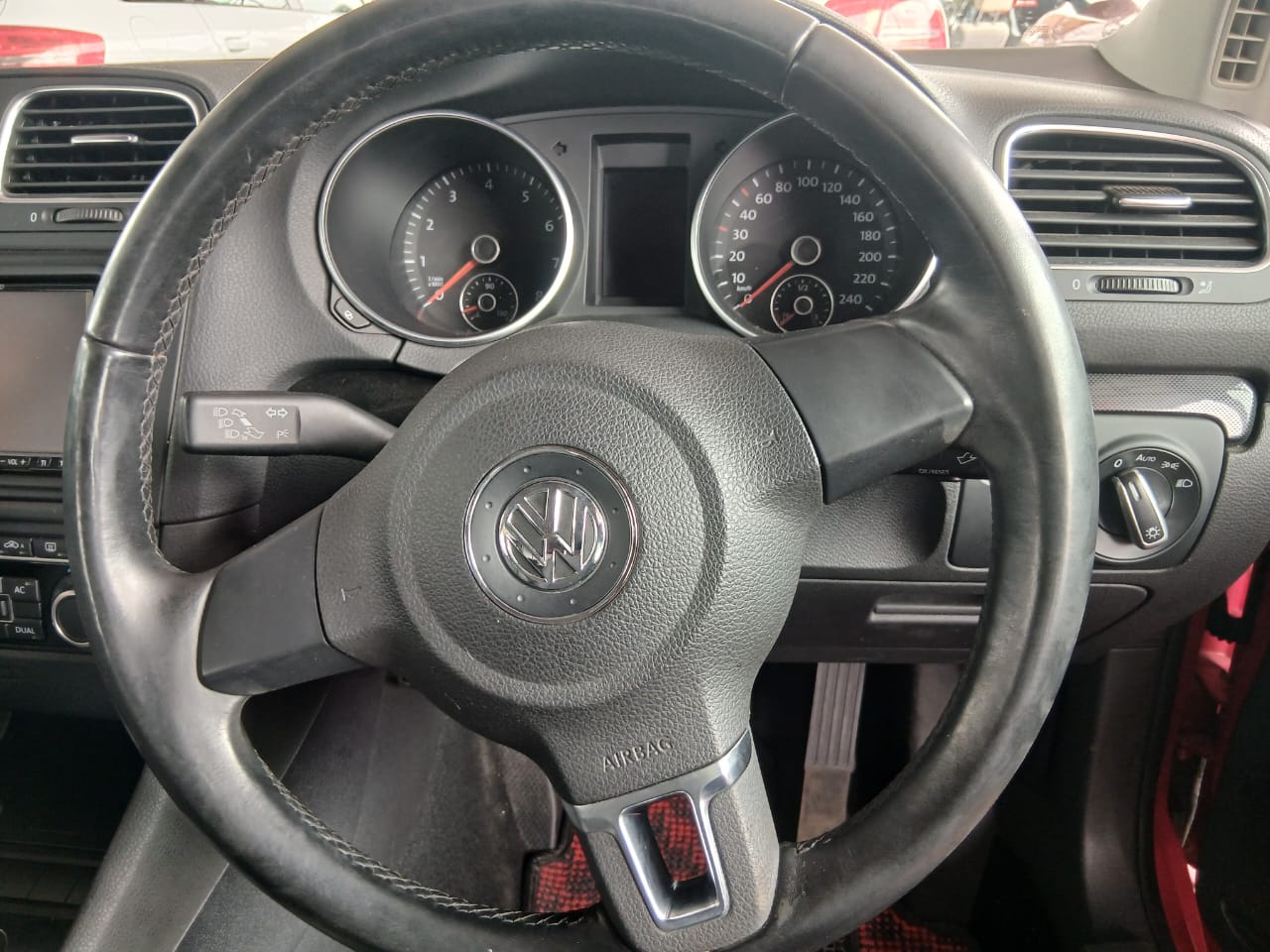 VW GOLF 6 photo 14