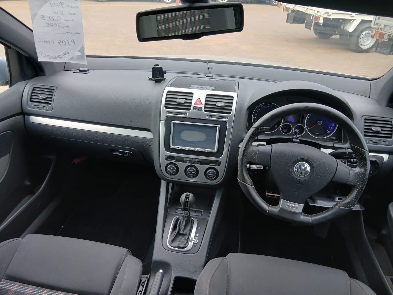VW GOLF 5 photo 4
