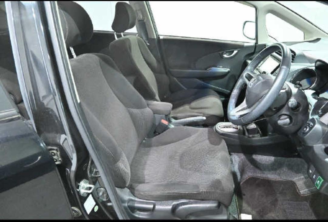 HONDA FIT photo 9