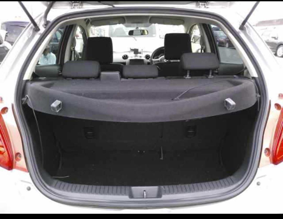 MAZDA DEMIO photo 6