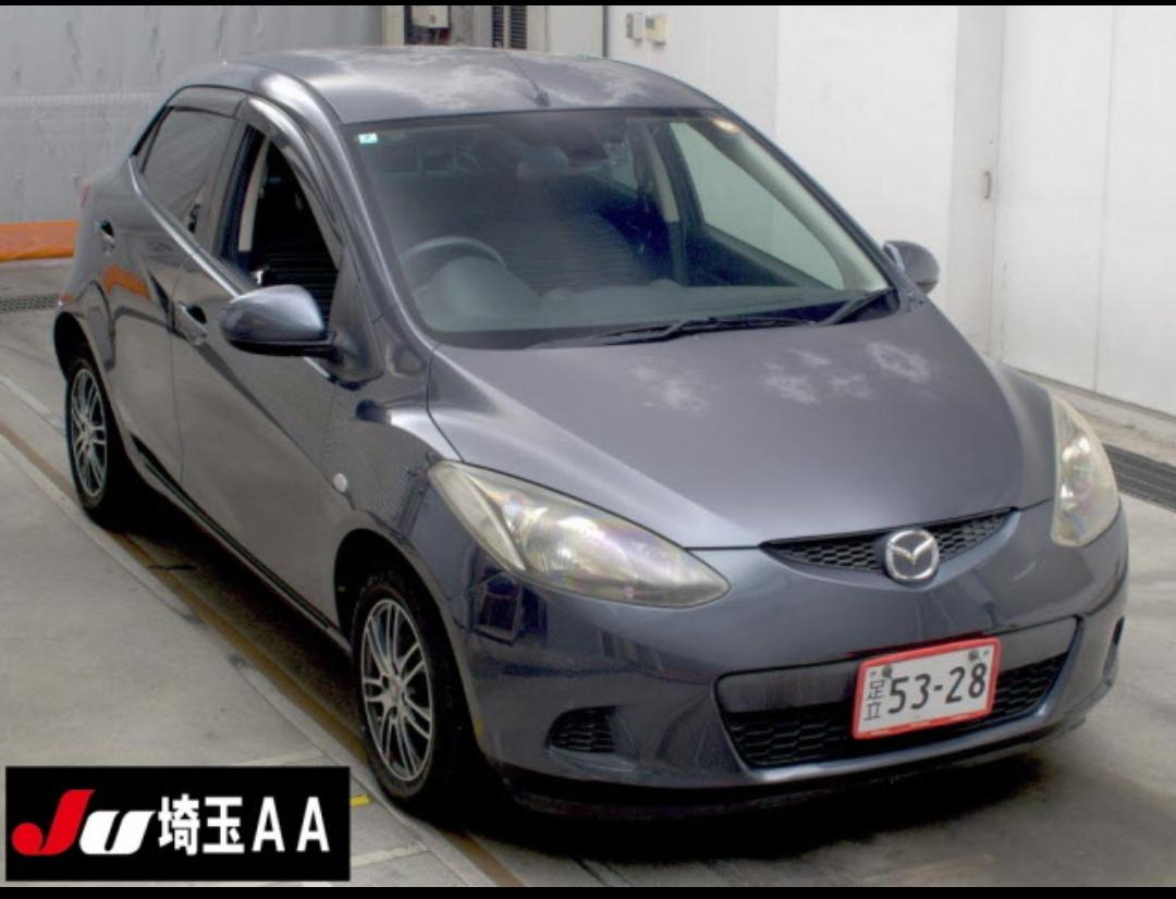 MAZDA DEMIO photo 5