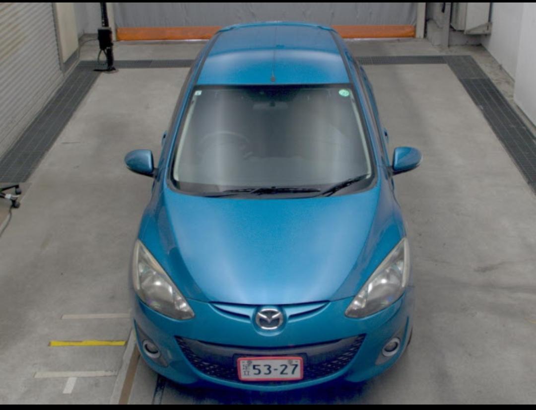 MAZDA DEMIO photo 5