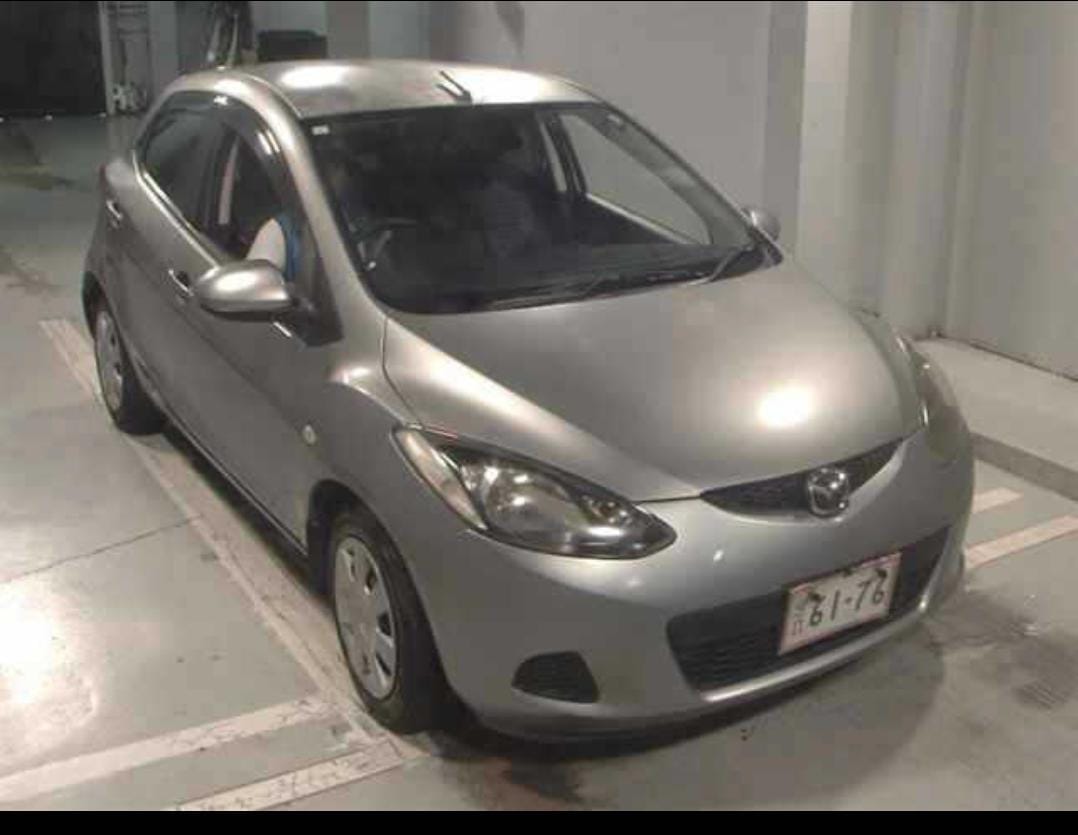 MAZDA DEMIO photo 3