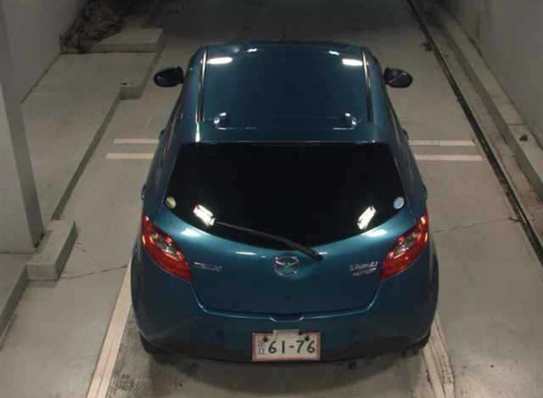 MAZDA DEMIO photo 5