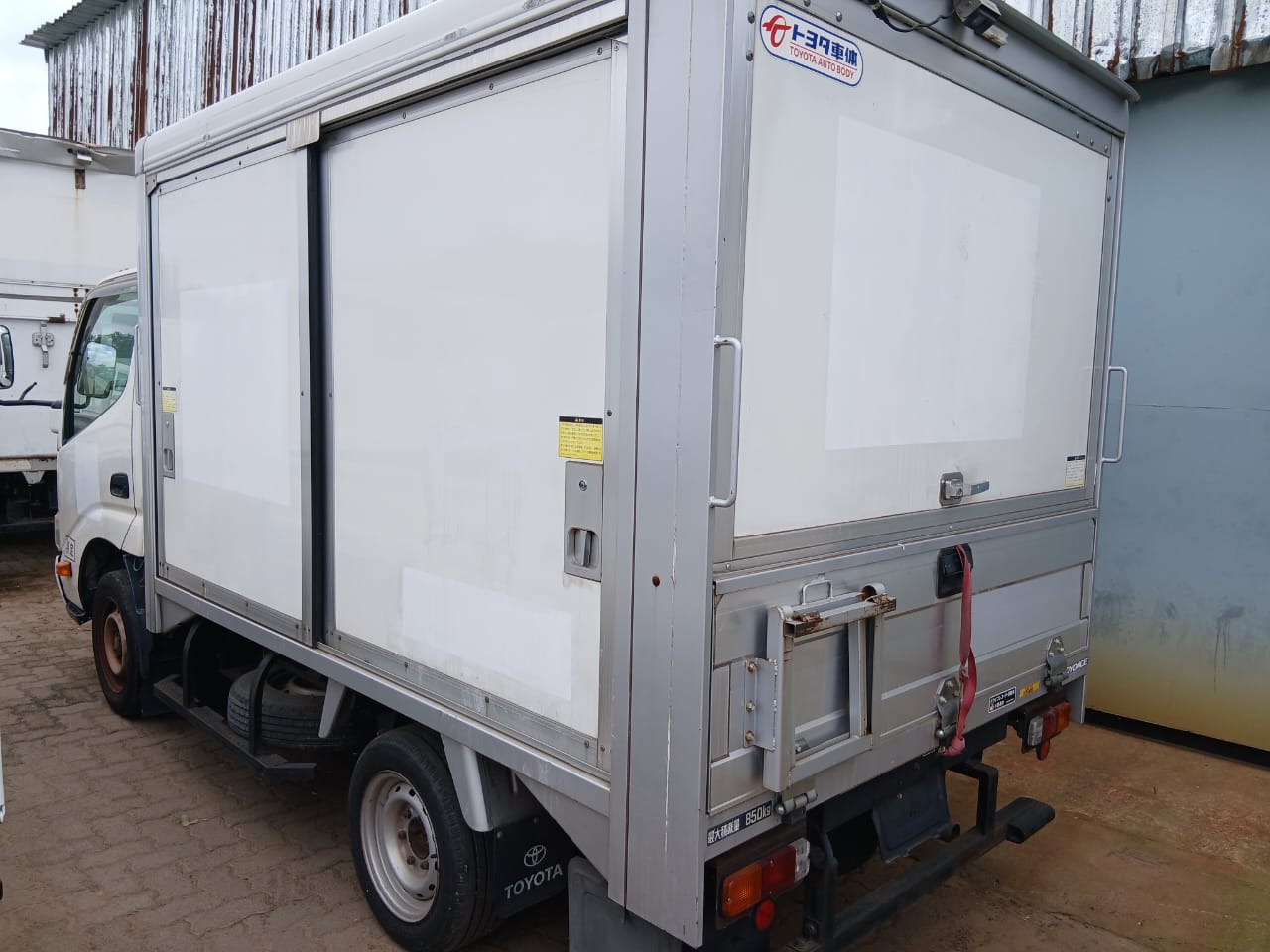 Toyota Toyoace photo 4