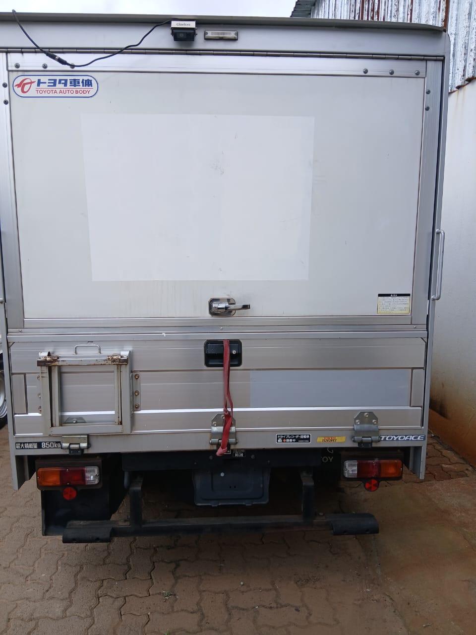 Toyota Toyoace photo 5