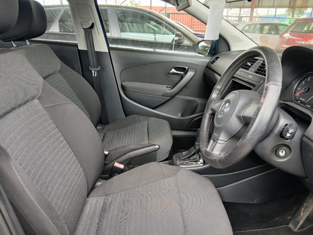 VW POLO 6